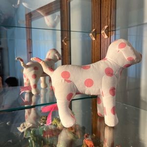 Victoria’s Secret plush dog, April 2005